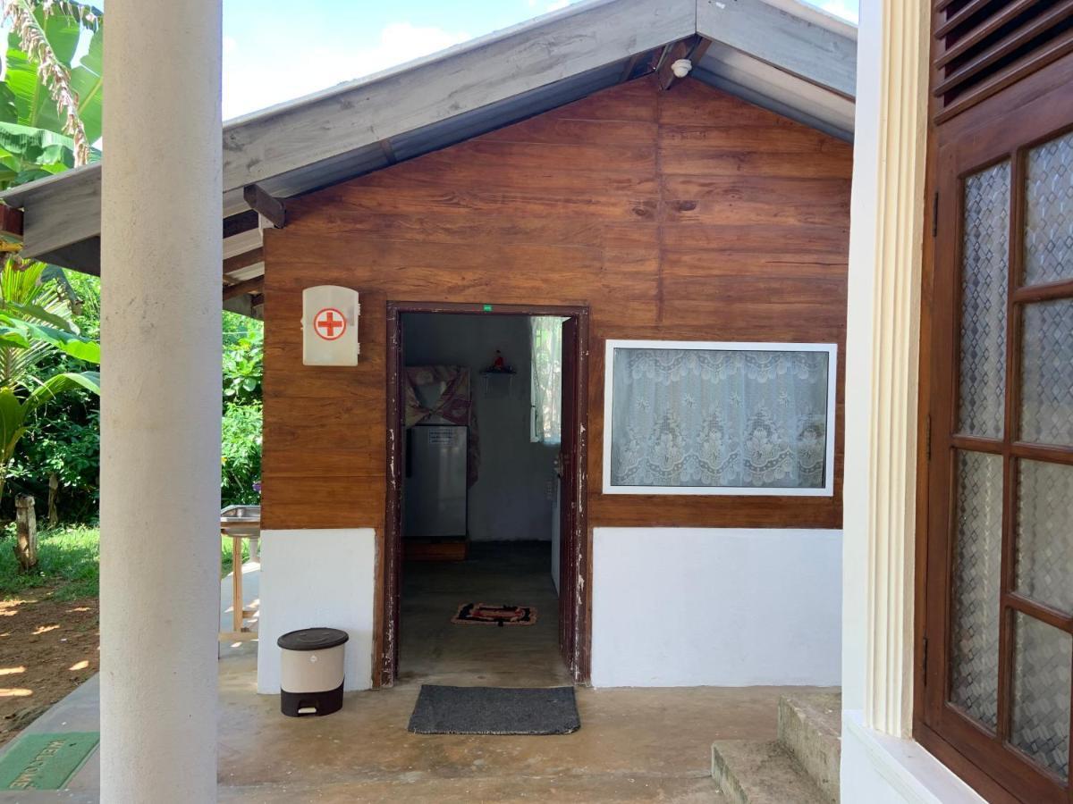 Screwpine Beach Villa Диквела Екстериор снимка